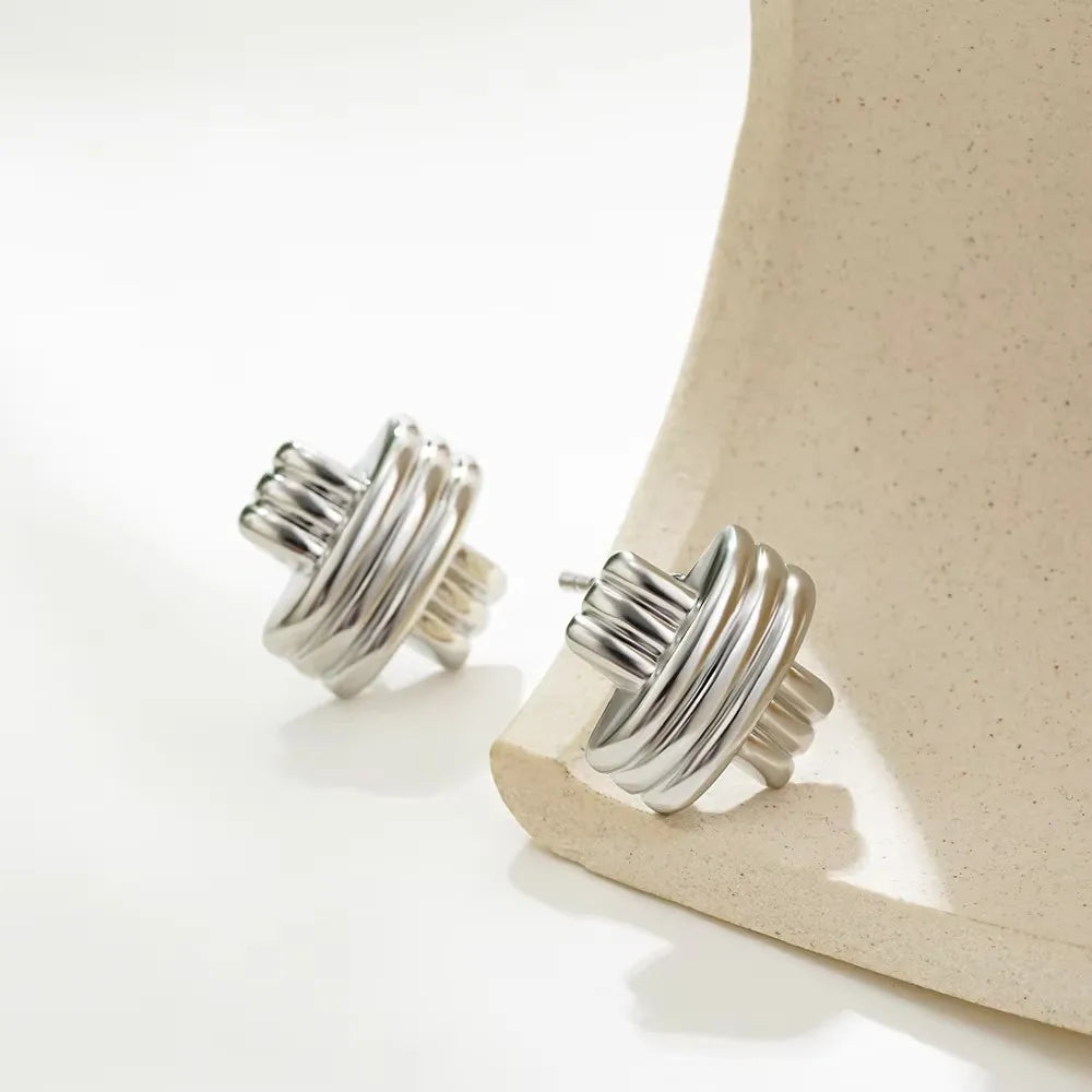 Mode Glänzende Drei-Schicht Strukturierte Kreuzung Knoten Ohrringe für Frauen Gold Farbe Edelstahl Ohrring Vintage-Schmuck Geschenk