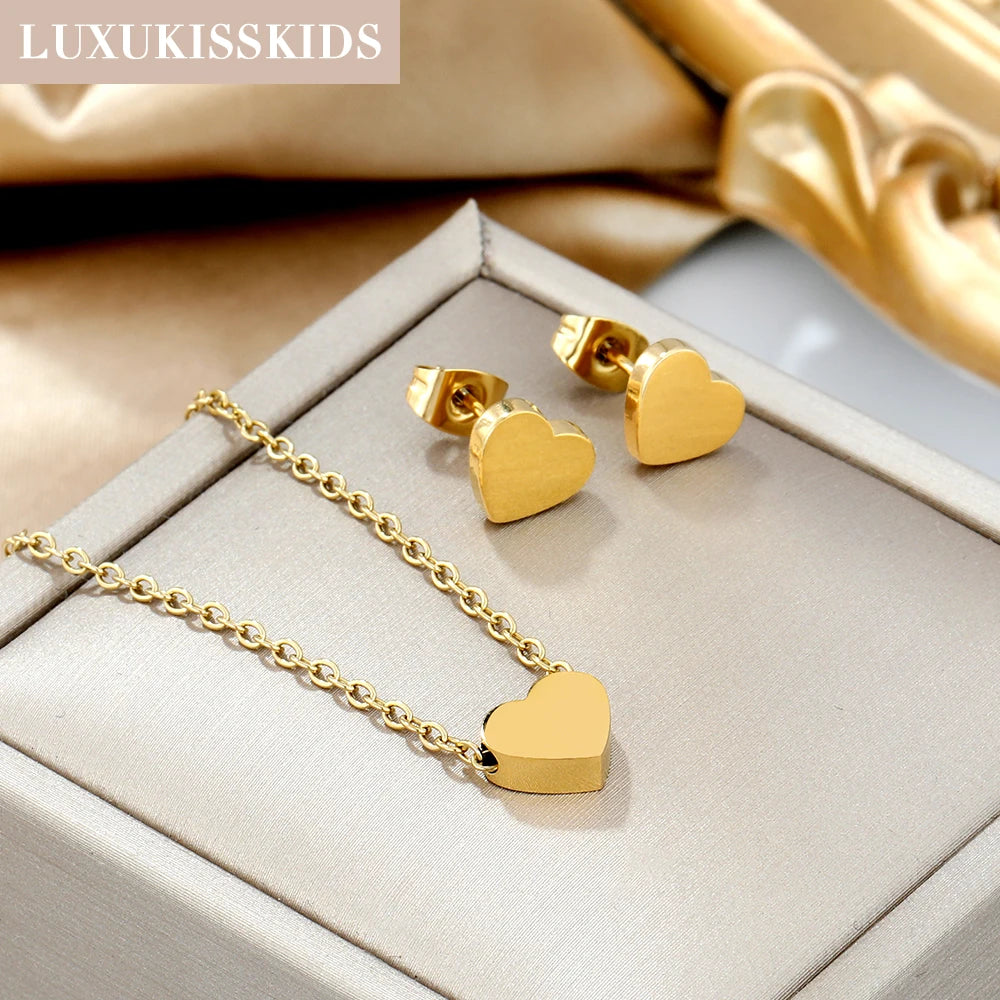 LUXUKISSKIDS Mode Kubische Liebe Herz Minimalistischen Schmuck Set Halskette Ohrringe Armbänder Edelstahl Frauen/Mädchen Zubehör